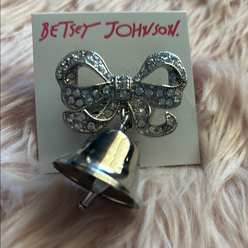 Betsey Johnson Silver Bow and Bell Ring